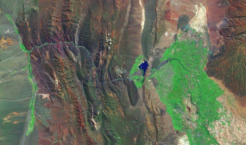 Environmental Change Detection Using High-Resolution Satellite Imagery